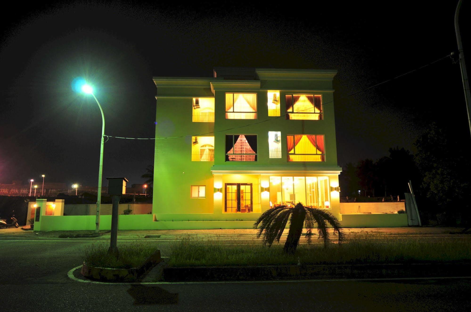 Full Sun House - Peng'S Family Apartment Taitung Ngoại thất bức ảnh